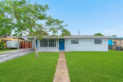 5543 SW 7th St, Margate, FL 33068
