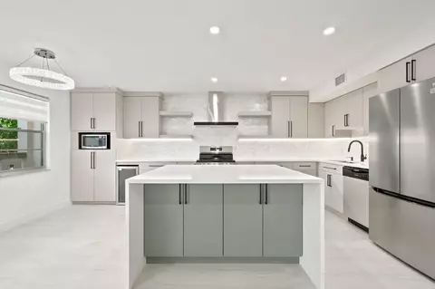 1805 Eleuthera Pt #B2, Coconut Creek, FL 33066