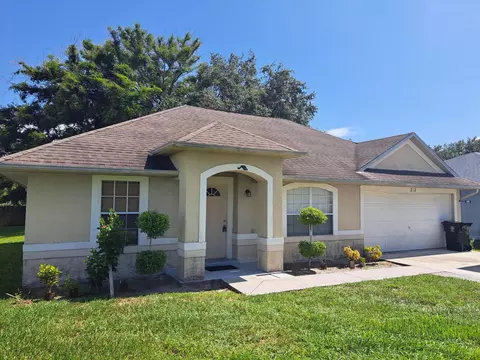 212 SW Ewing Ave, Port Saint Lucie, FL 34983