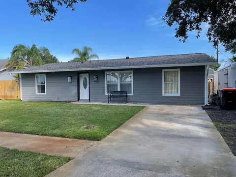 433 20th St SW, Vero Beach, FL 32962