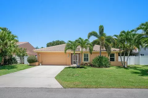 6930 NW 2nd Ter, Boca Raton, FL 33487
