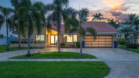 10506 NW 7th Ct, Plantation, FL 33324