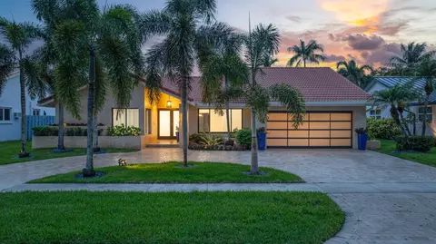 10506 NW 7th Ct, Plantation, FL 33324