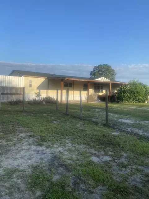 170 S Lindero St, Clewiston, FL 33440