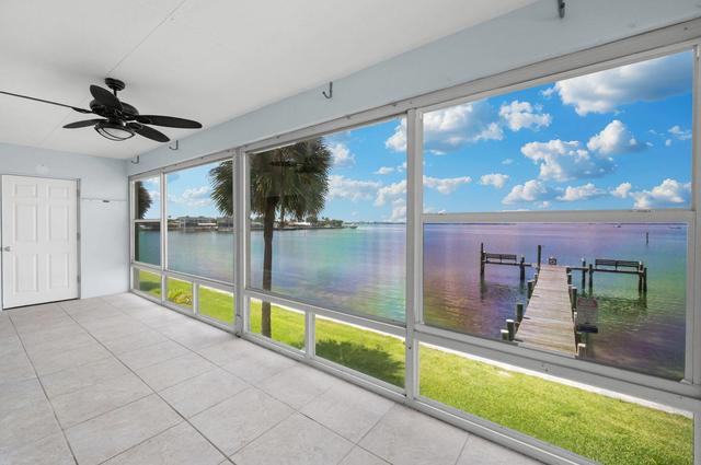 1153 Bayshore Dr #205, Fort Pierce, FL 34949