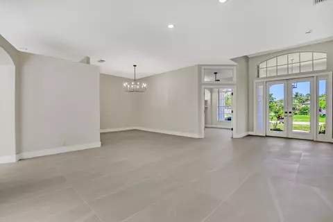 Living - 121 Olympus Way, Jupiter, FL 33477 photo 6 of 7