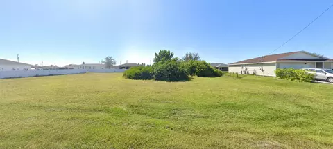 1024 NW 20th St, Cape Coral, FL 33993