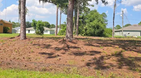 1979 Thomasville Ave SE, Palm Bay, FL 32909