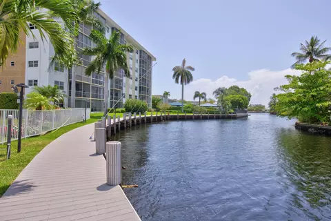 3010 NE 16th Ave #502, Oakland Park, FL 33334