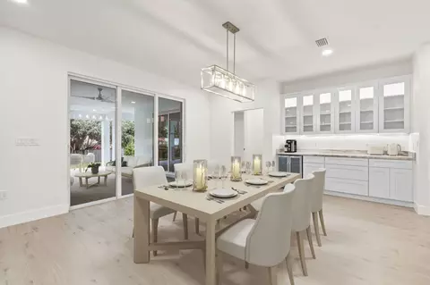 Dining - 516 SE Alamanda Way, Stuart, FL 34996 photo 2 of 2