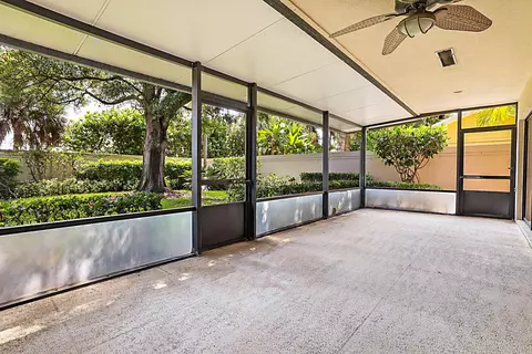 Exterior - 137 Seashore Dr, Jupiter, FL 33477 photo 6 of 6