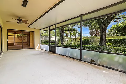 Exterior - 137 Seashore Dr, Jupiter, FL 33477 photo 3 of 6