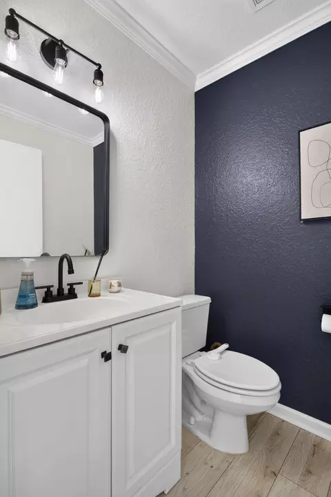 Bath - 5809 Eagle Cay Ln, Coconut Creek, FL 33073 photo 2 of 6