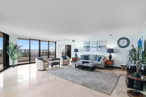 100 Lakeshore Dr #458, North Palm Beach, FL 33408
