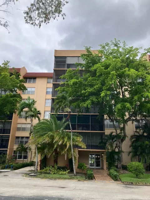 3771 Environ Blvd #345, Lauderhill, FL 33319