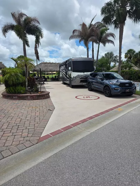 381 NW Boundary Dr, Port St Lucie, FL 34986