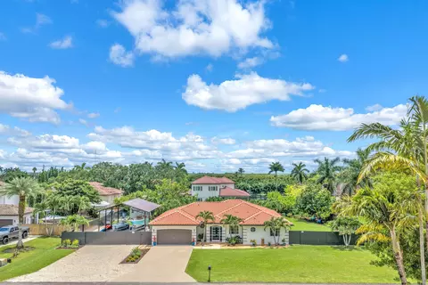 20438 SW 327th St, Homestead, FL 33030
