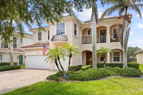 5718 SW Bald Eagle Dr, Palm City, FL 34990