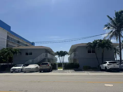 604 N Ocean Blvd #1B, Pompano Beach, FL 33062