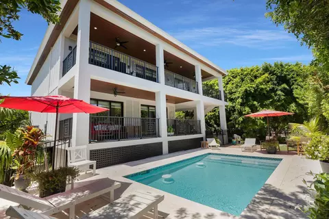 239 W Seaview Dr, Duck Key, FL 33050