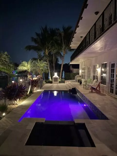 Exterior - 4040 NE 25th Ave, Lighthouse Point, FL 33064 photo 3 of 4
