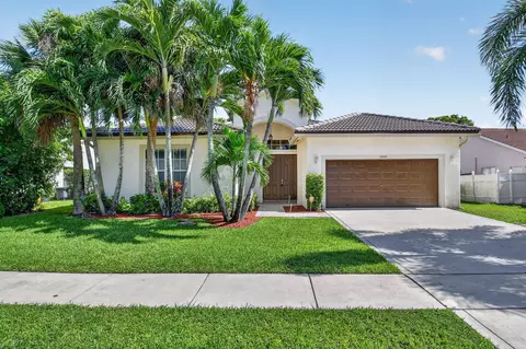 10803 Paso Fino Dr, Lake Worth, FL 33449