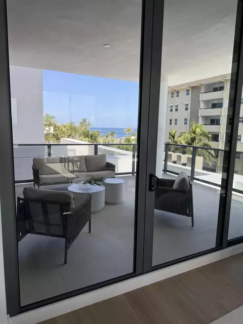 305 Briny Ave #301, Pompano Beach, FL 33062
