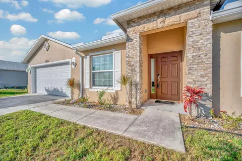 1037 SW Payne Ave, Port Saint Lucie, FL 34953