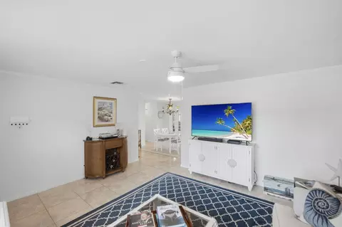 Living - 1252 SE Madison Ave, Stuart, FL 34996 photo 3 of 3