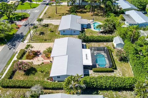 View/Area - 1252 SE Madison Ave, Stuart, FL 34996 photo 5 of 5