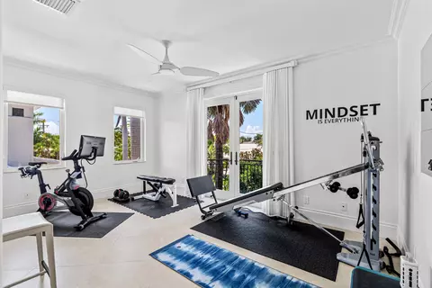 Other - 2320 NE 34th Ct, Lighthouse Point, FL 33064 photo 2 of 15