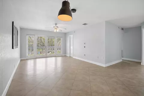 2420 SE 17th St #207C, Fort Lauderdale, FL 33316