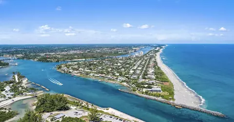 View/Area - 335 E Thatch Palm Cir #104, Jupiter, FL 33458 photo 10 of 11