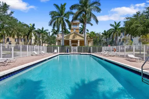 Exterior - 335 E Thatch Palm Cir #104, Jupiter, FL 33458 photo 7 of 9