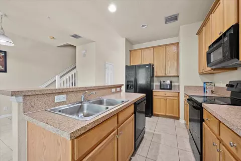 Kitchen - 335 E Thatch Palm Cir #104, Jupiter, FL 33458 photo 3 of 3