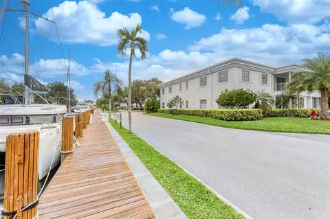 6449 Bay Club Dr #3, Fort Lauderdale, FL 33308