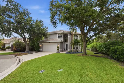 12172 Glenmore Dr, Coral Springs, FL 33071