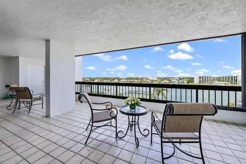 Exterior - 19750 S Beach Rd #6050, Jupiter, FL 33469 photo 2 of 13