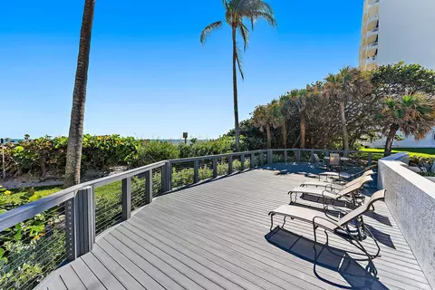 Exterior - 19750 S Beach Rd #6050, Jupiter, FL 33469 photo 7 of 13