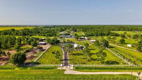 View/Area - 13311 Dancy Ave, Clewiston, FL 33440 photo 3 of 21