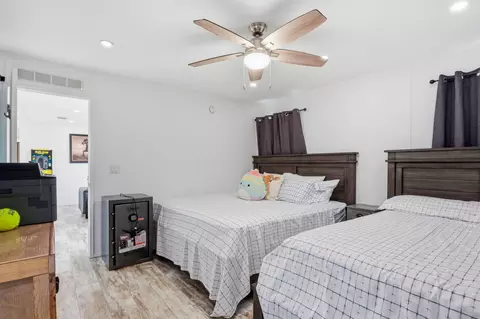 Bedroom - 13311 Dancy Ave, Clewiston, FL 33440 photo 2 of 10
