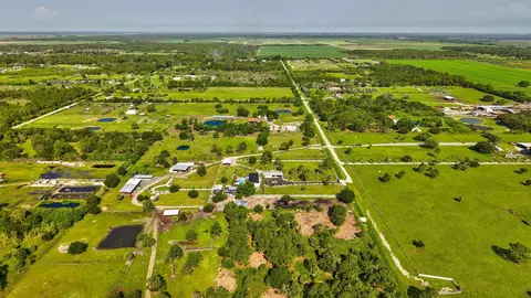 View/Area - 13311 Dancy Ave, Clewiston, FL 33440 photo 9 of 21