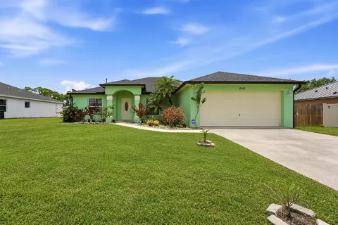 1842 SW Penrose Ave, Port Saint Lucie, FL 34953