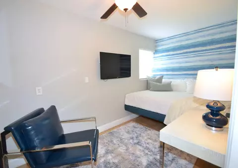 Bedroom - 2060 Coco Palm Pl, Pompano Beach, FL 33062 photo 11 of 11