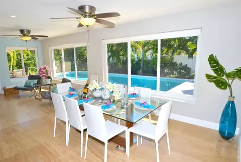 Dining - 2060 Coco Palm Pl, Pompano Beach, FL 33062 photo 2 of 2