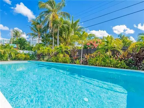Exterior - 2060 Coco Palm Pl, Pompano Beach, FL 33062 photo 2 of 8