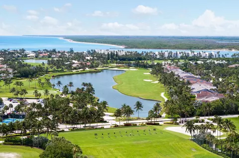 View/Area - 6841 SE Harbor Cir, Stuart, FL 34996 photo 7 of 13