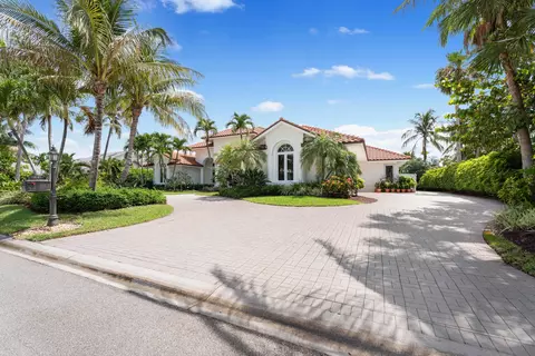 Exterior - 6841 SE Harbor Cir, Stuart, FL 34996 photo 17 of 18