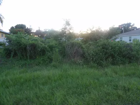 4118 SW Alice St, Port St Lucie, FL 34953