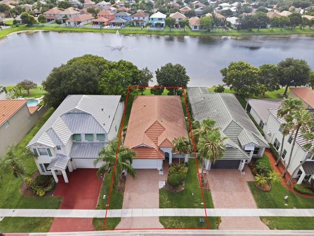 732 Belle Grove Ln, West Palm Beach, FL 33411